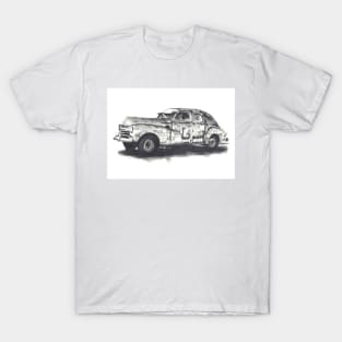 old classic rusty car T-Shirt